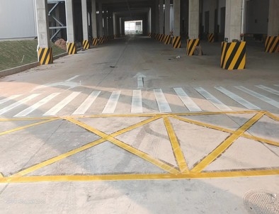 张家口张家口厂区道路标线施工